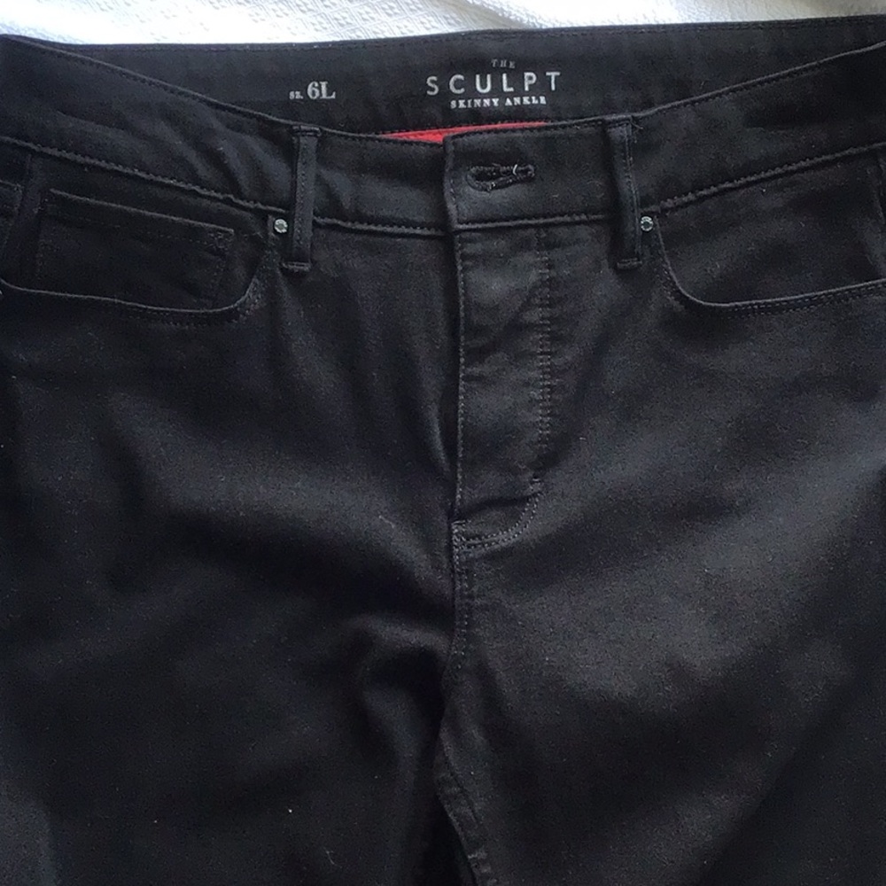 White House Black Market Black Jean,Sculpt skinny ankle Black jean size 6 Long
